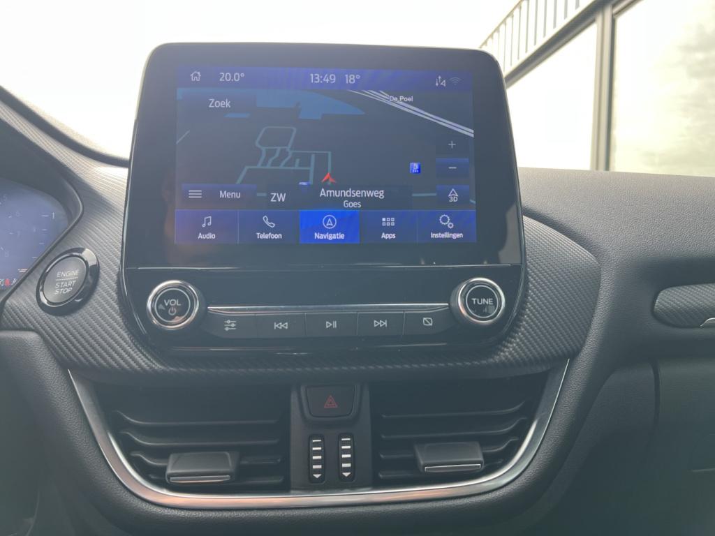 Ford Puma 1.0i ecoboost hybrid 125pk st-line x , voorruitverwarming , stoel