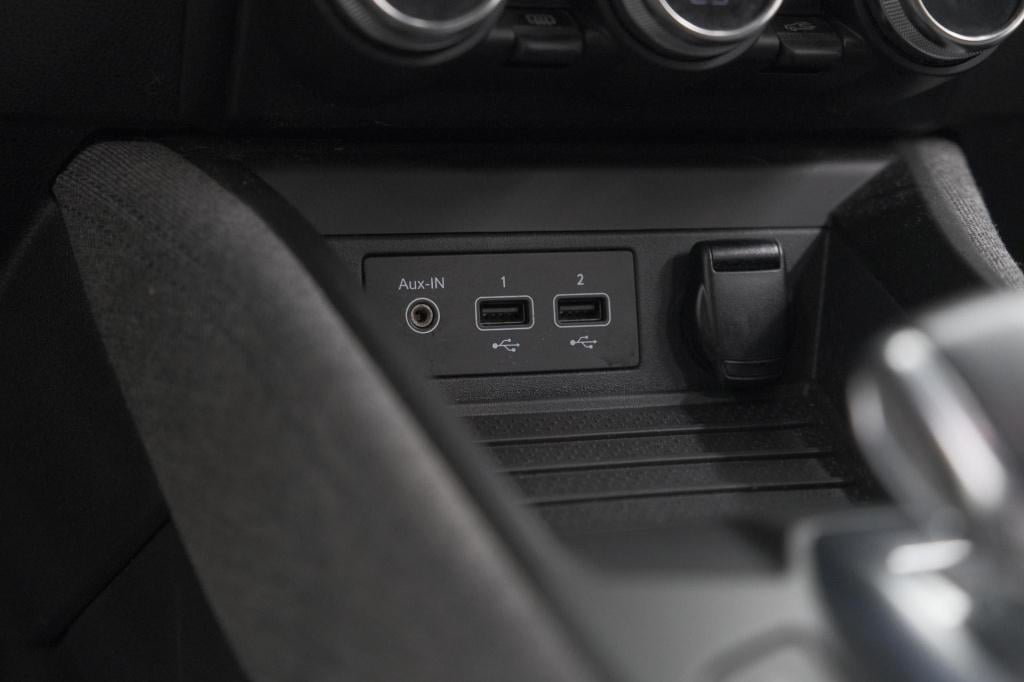 Renault Zoe r110 life 52 kwh | koopaccu | 3 fase | camera | apple carplay |