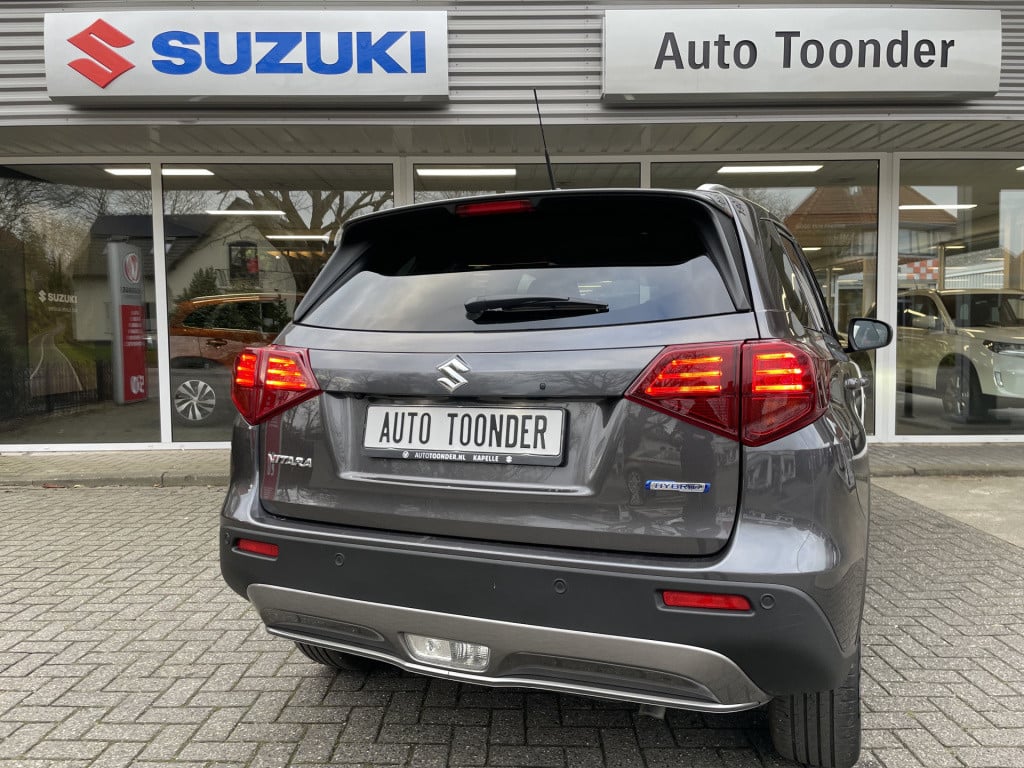 Suzuki Vitara 1.4 boosterjet select smart hybrid