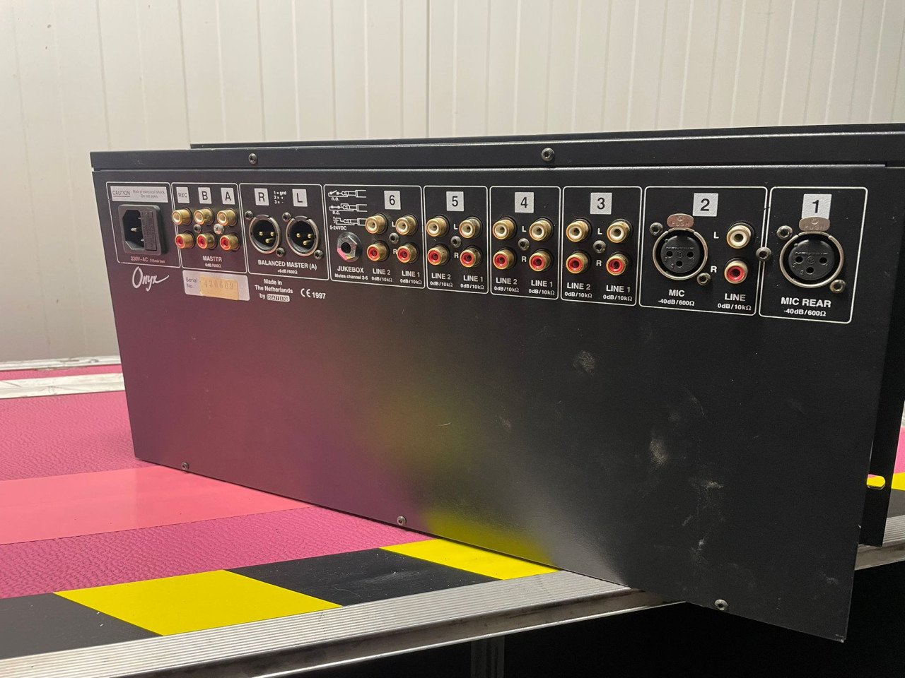 Dateq Onyx 6-Kanaals Club Mixer