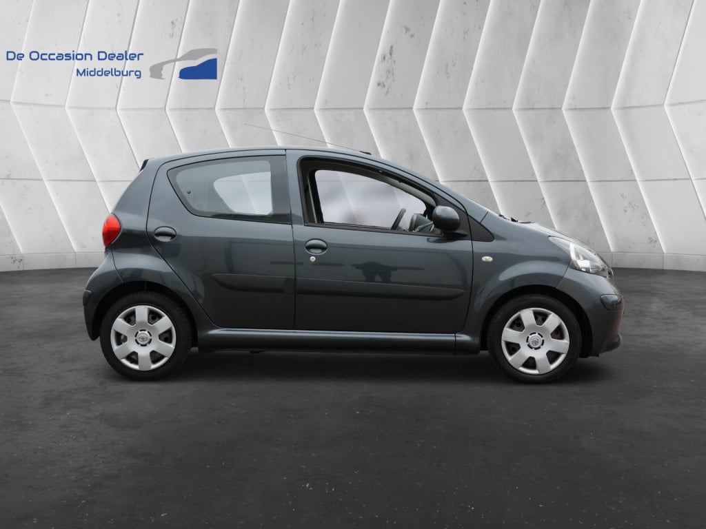 Toyota Aygo 1.0-12v + rijklaar incl garantie