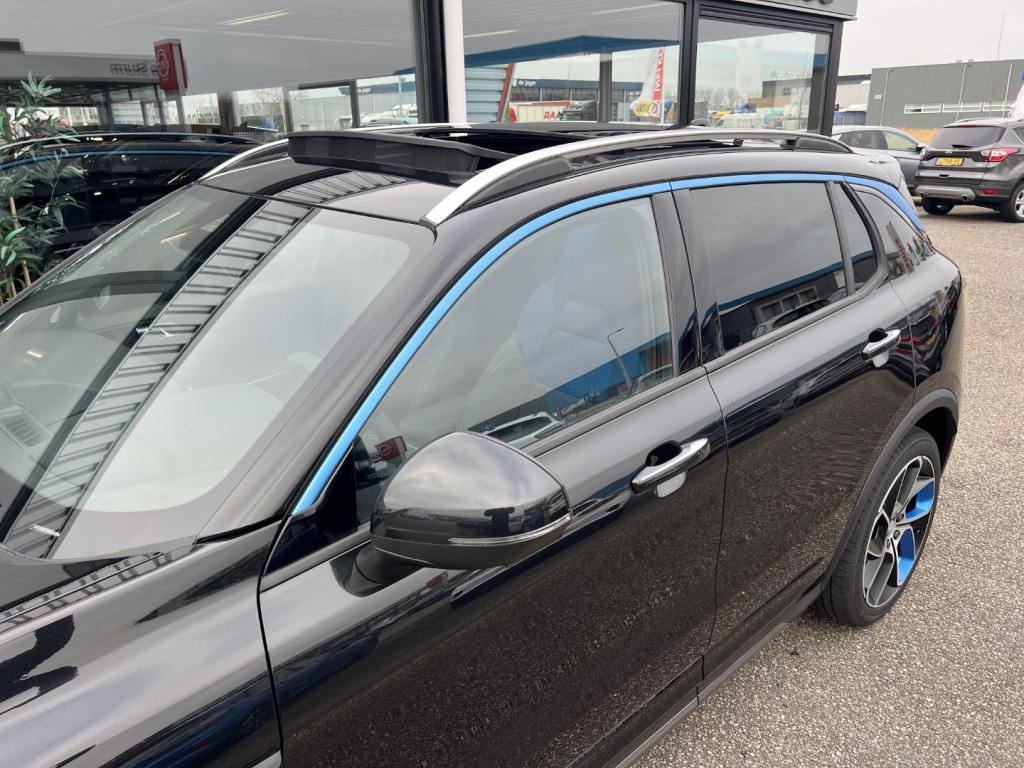 Lynk & Co 01 1.5 261pk 7dcth plug in hybrid , pano dak , 360gr camera , car