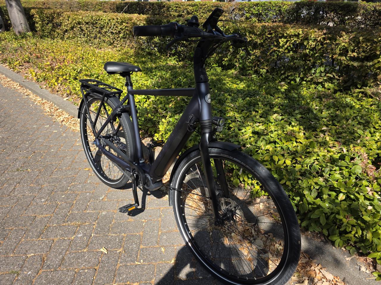 Gazelle Chamonix elektrische heren fiets met Shimano motor en 630wh accu