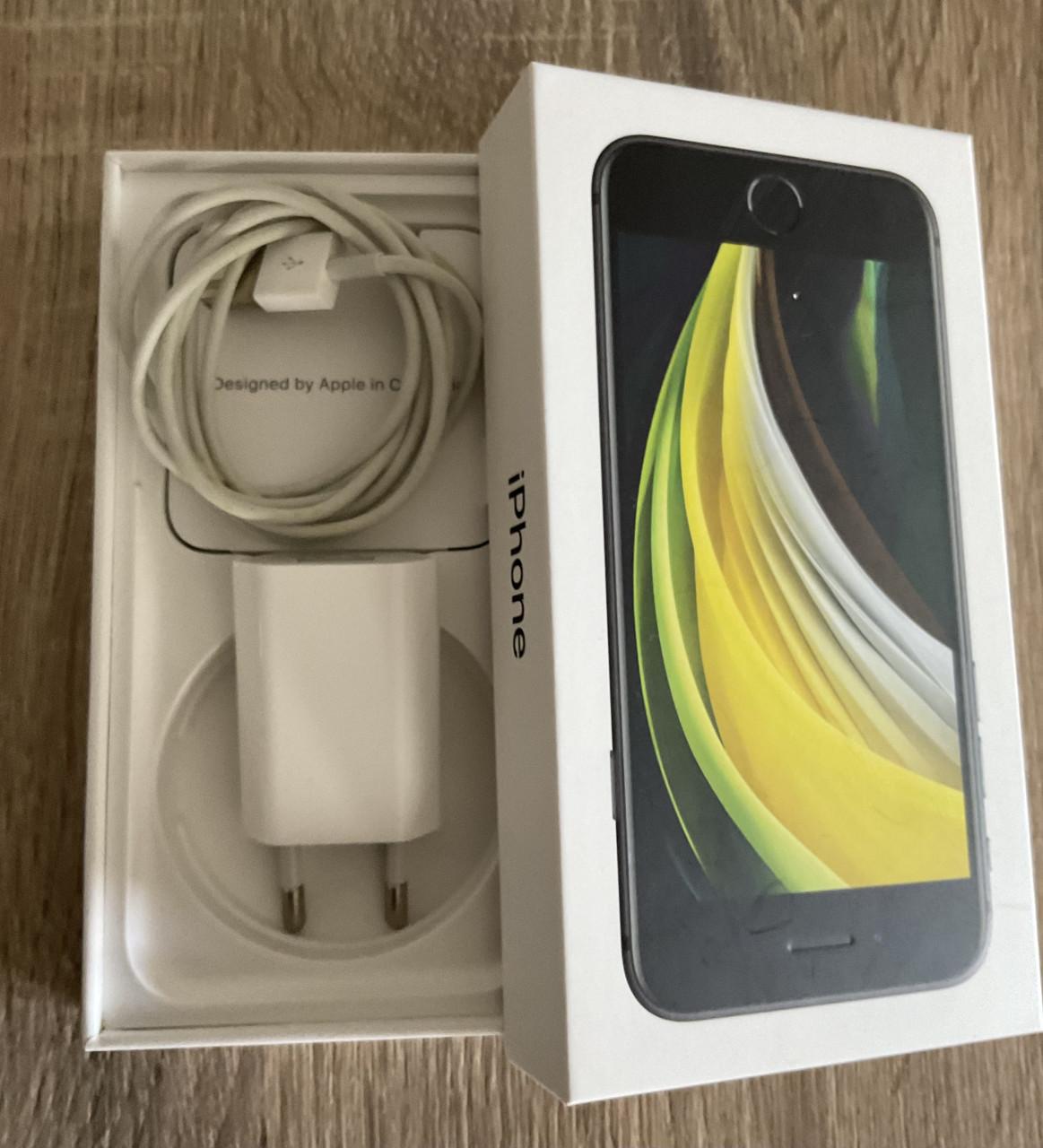 IPhone SE 2020 64GB – nette staat – werkt perfect