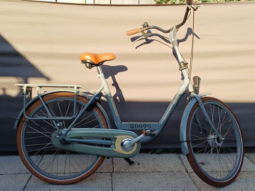 Batavus delivery bike