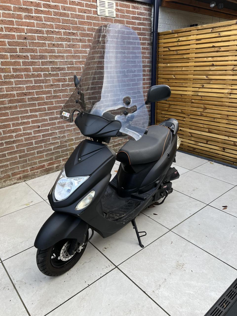 BTC City scooter 25km/h