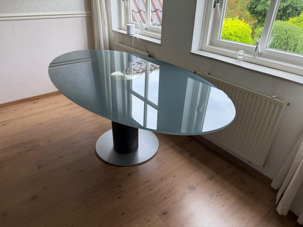 Eetkamertafel glas ovaal
