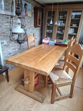 Eikenhouten eettafel