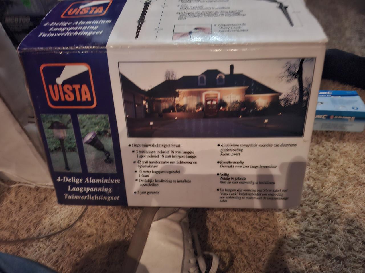 Buitenverlichting met lange kabel nieuw in doos