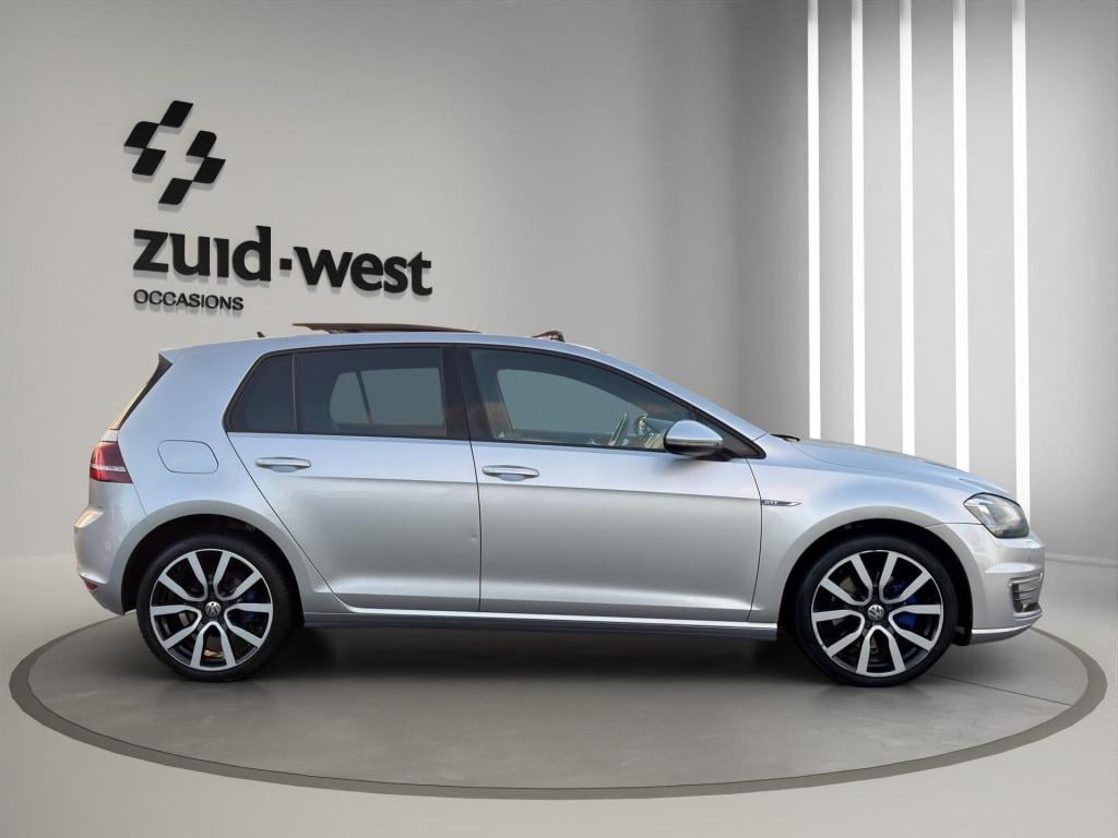 Volkswagen Golf 1.4 tsi gte pano camera acc