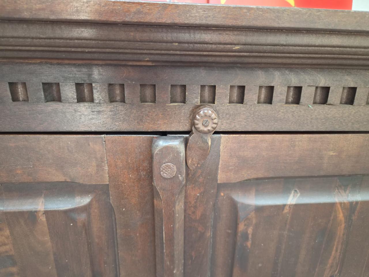 Vintage Dressoir koloniaalse stijl