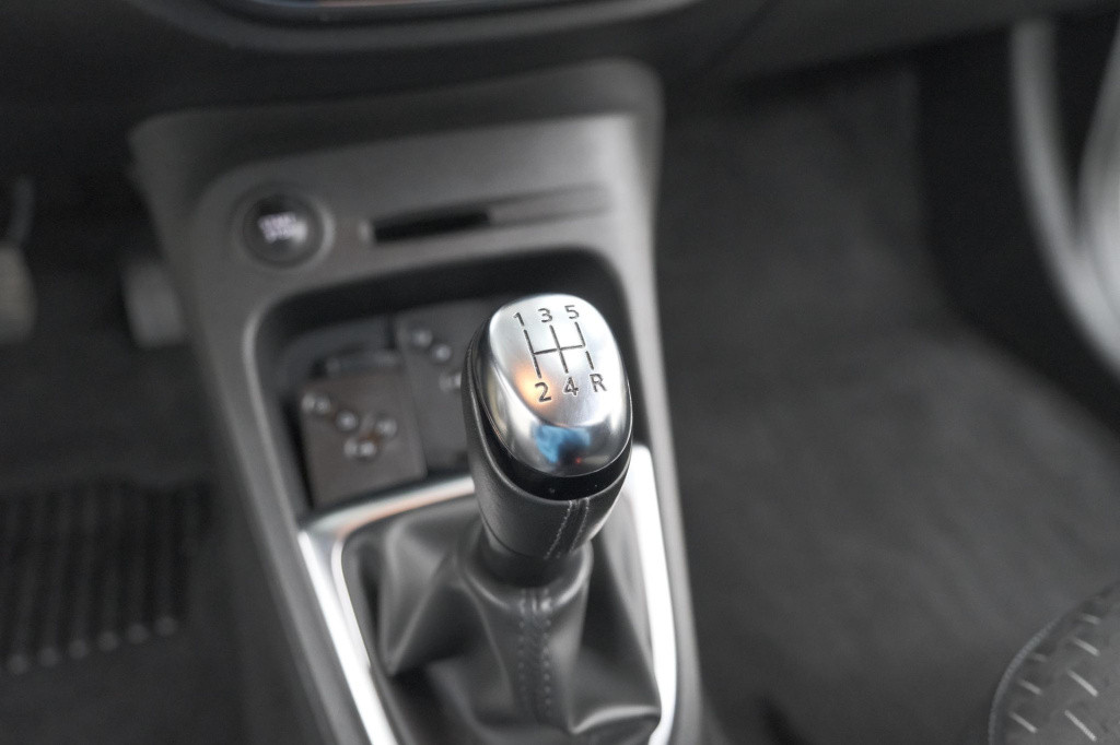 Renault Captur tce 90 intens | trekhaak | camera | navigatie | parkeersenso