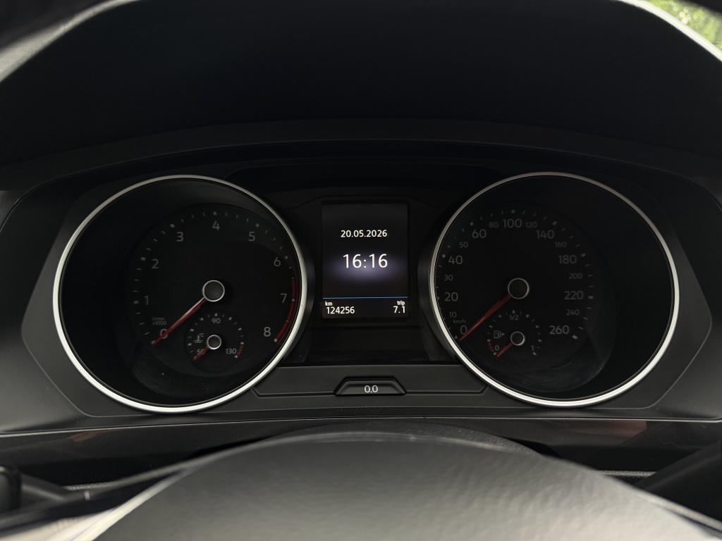 Volkswagen Tiguan 1.4 tsi sound editie - trekhaak -