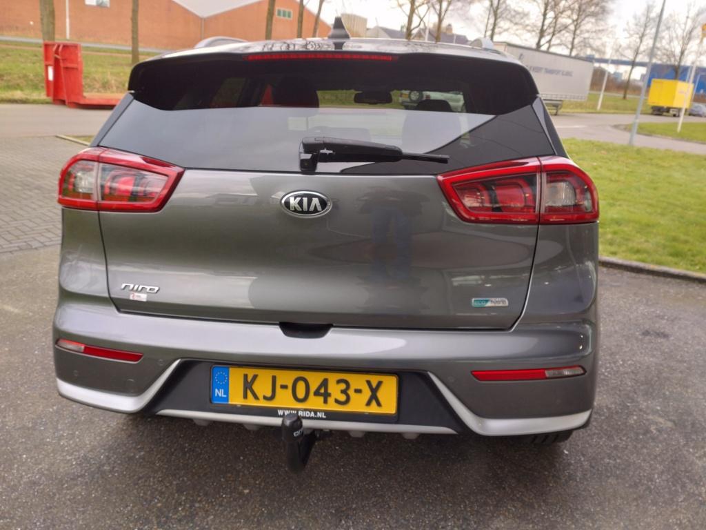 Kia Niro 1.6 gdi hybrid businessline