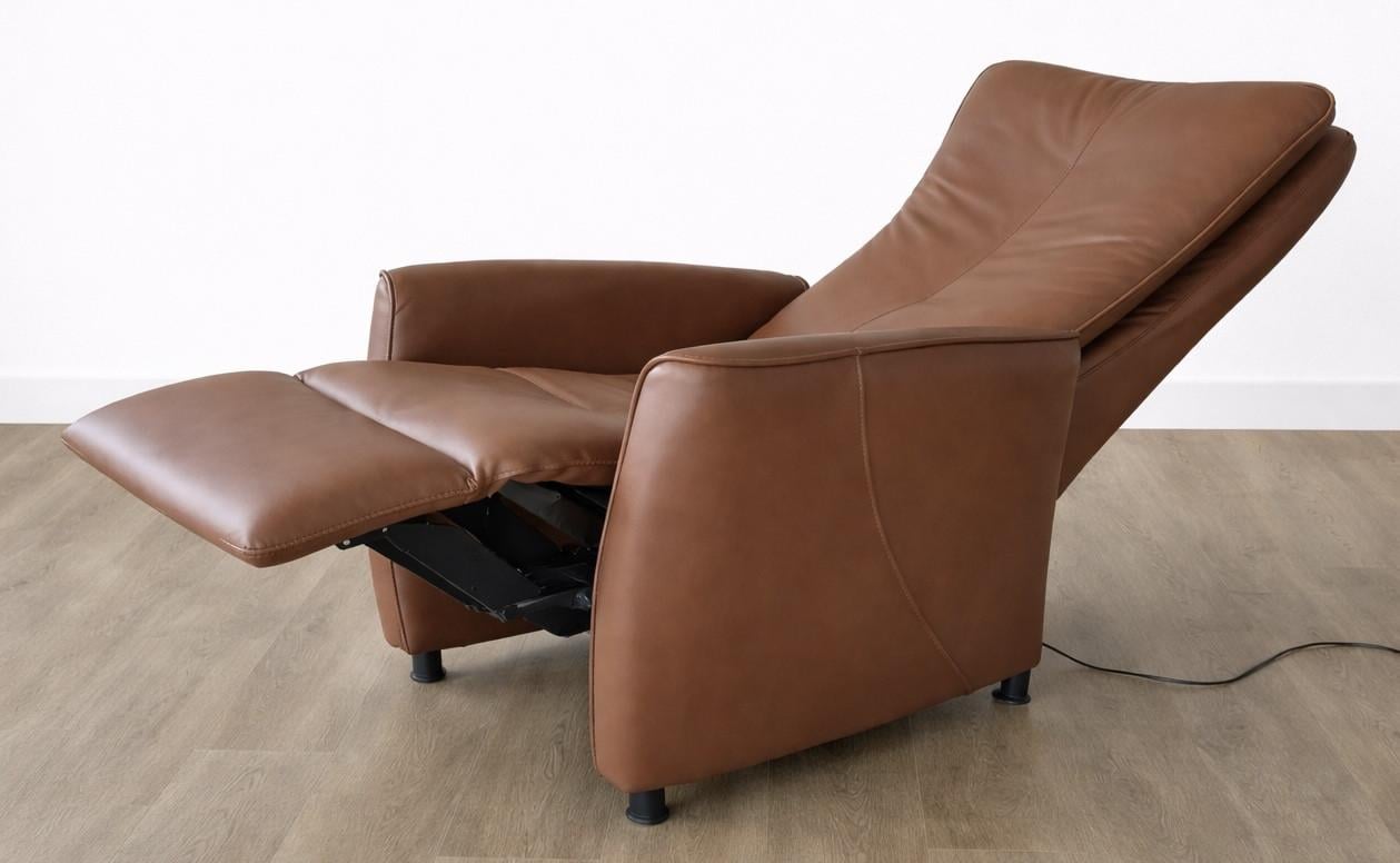 Prominent sta op stoel / relax fauteuil, zgan