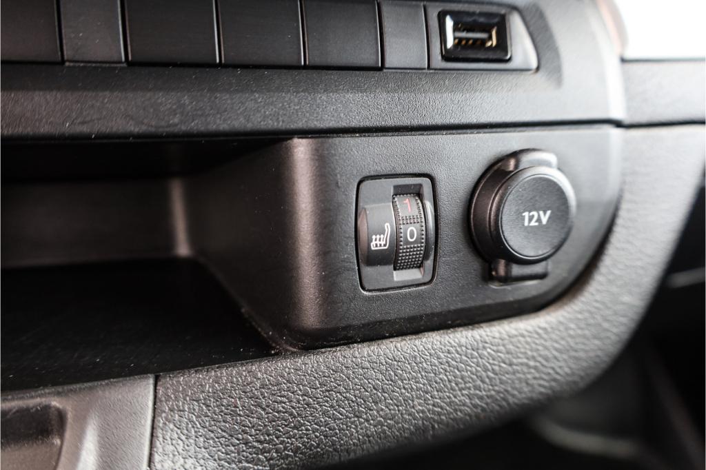 Peugeot E-expert l3 75 kwh soh 94% mester l3