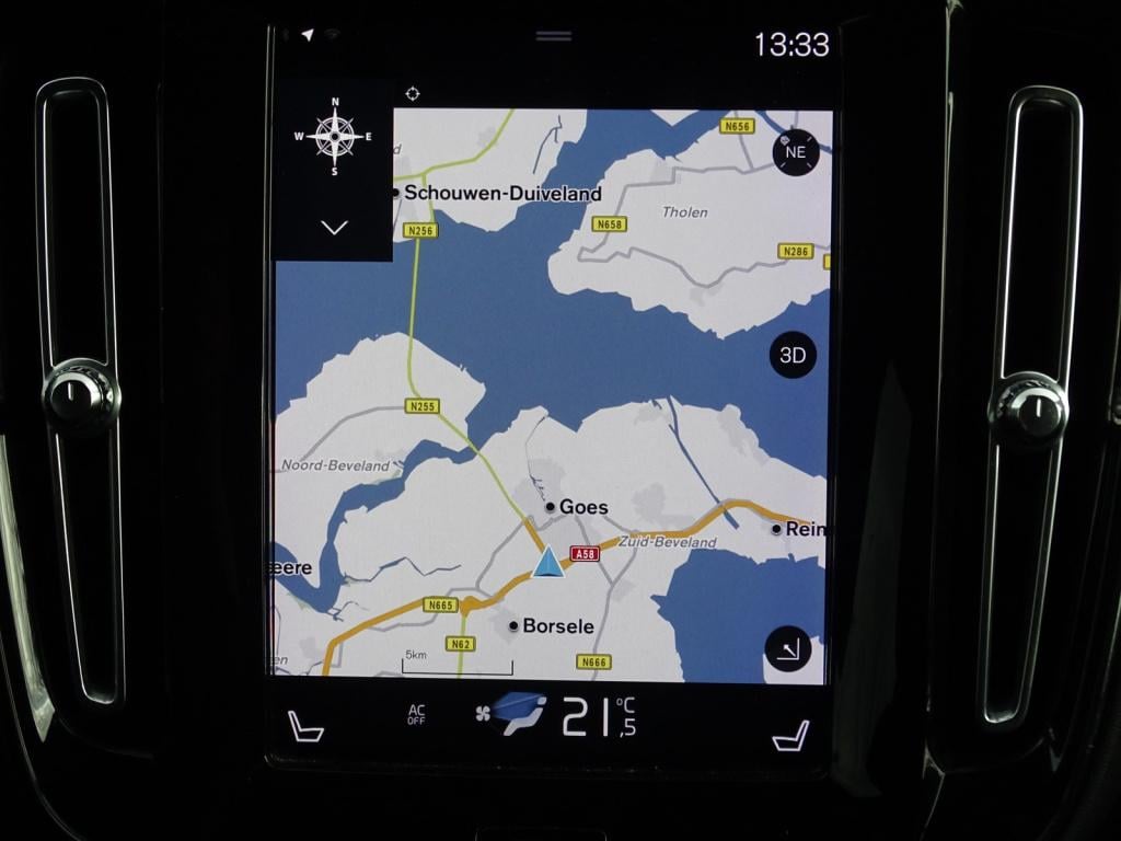 Volvo XC40 2.0 t4 momentum