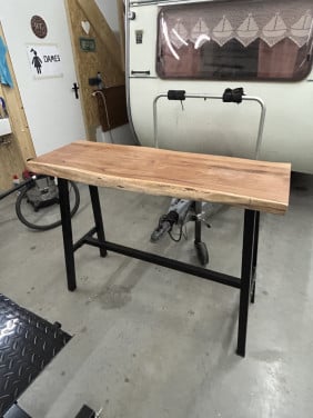 Bartafel-side table