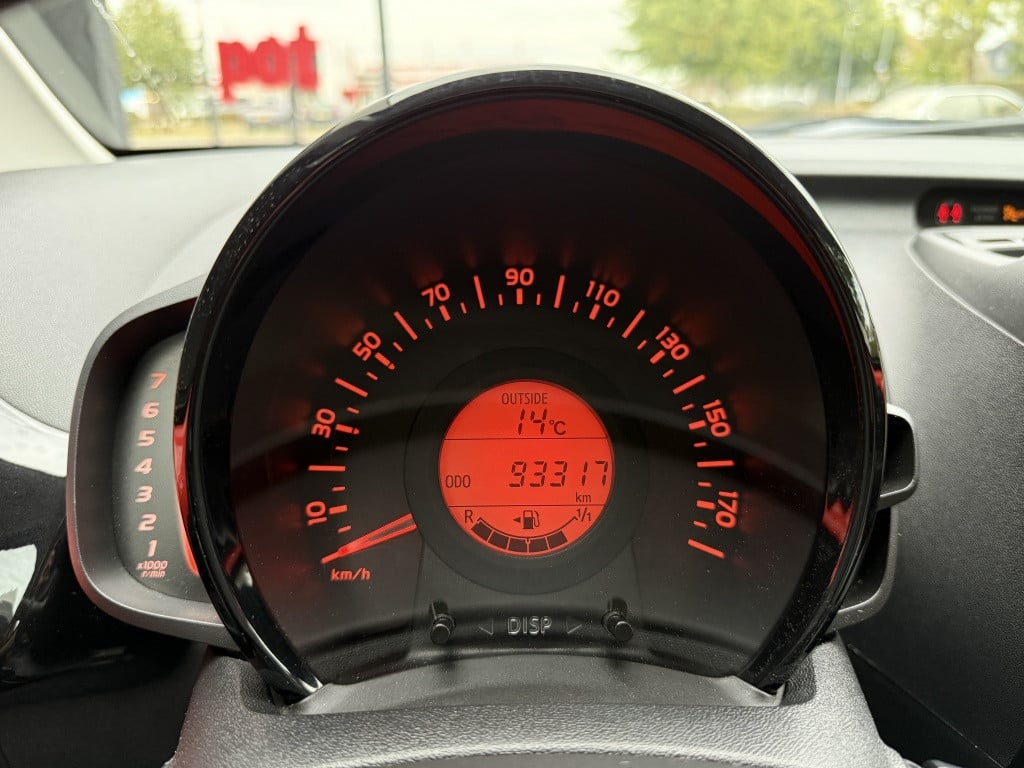 Toyota Aygo 1.0 vvt-i x-clusiv