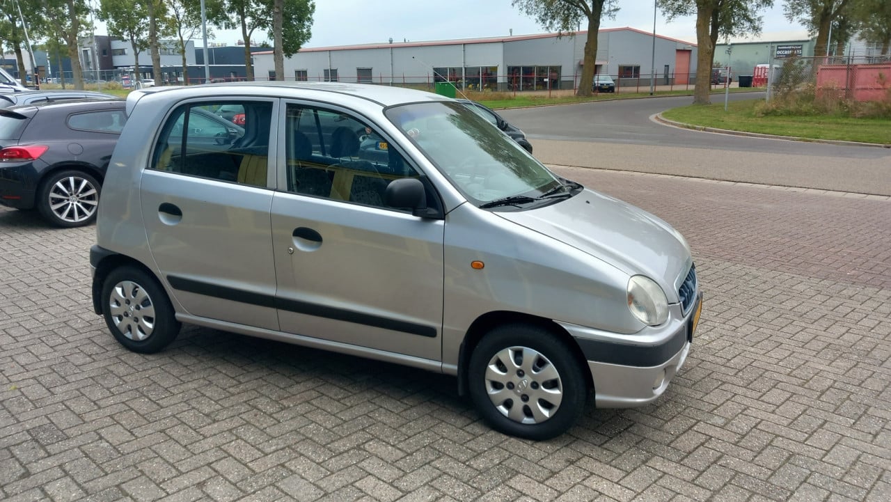 Hyundai Atos 1.0 Spirit 5deurs bj:2000 98.000km apk 10-2026