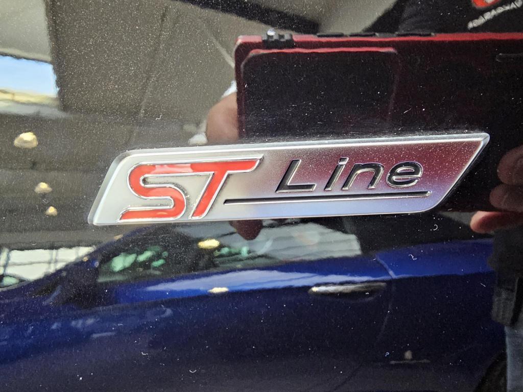 Ford Puma 1.0 ecoboost hybrid st-line x
