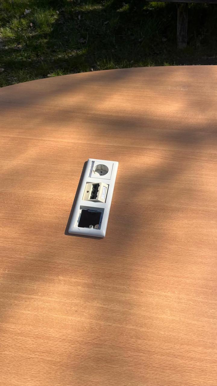 Ovale vergadertafel