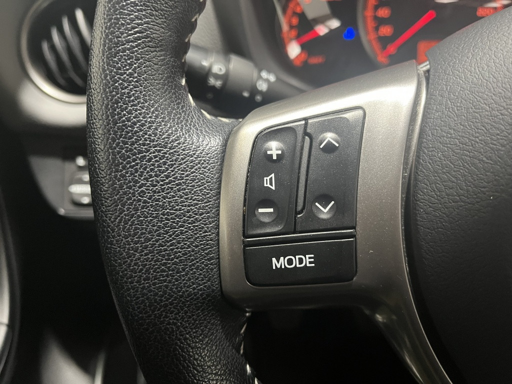 Toyota Yaris 1.0 vvt-i aspiration | airco | camera |