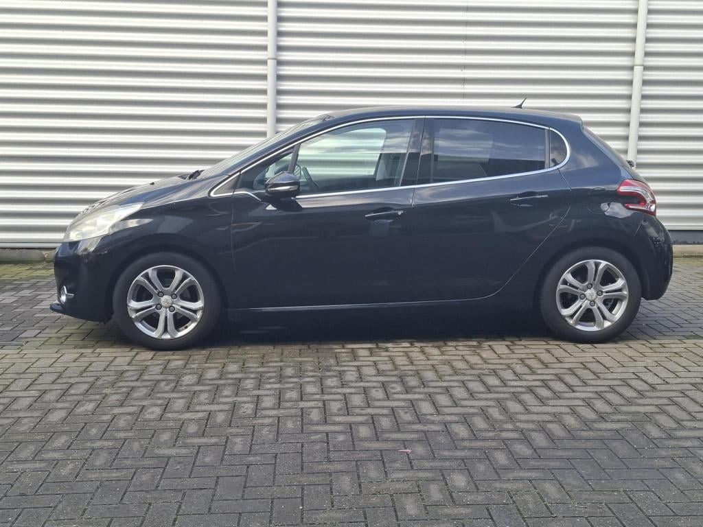 Peugeot 208 1.4 vti 95 griffe 5-drs navi/leer/clima
