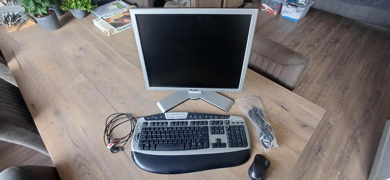 Monitor Setje Budget Dell.