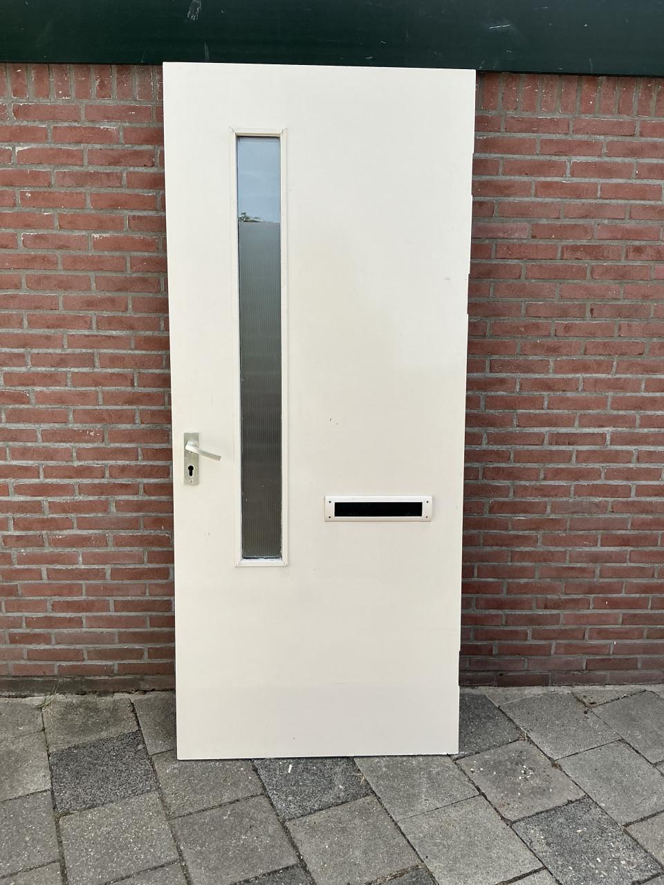 Voordeur (B)