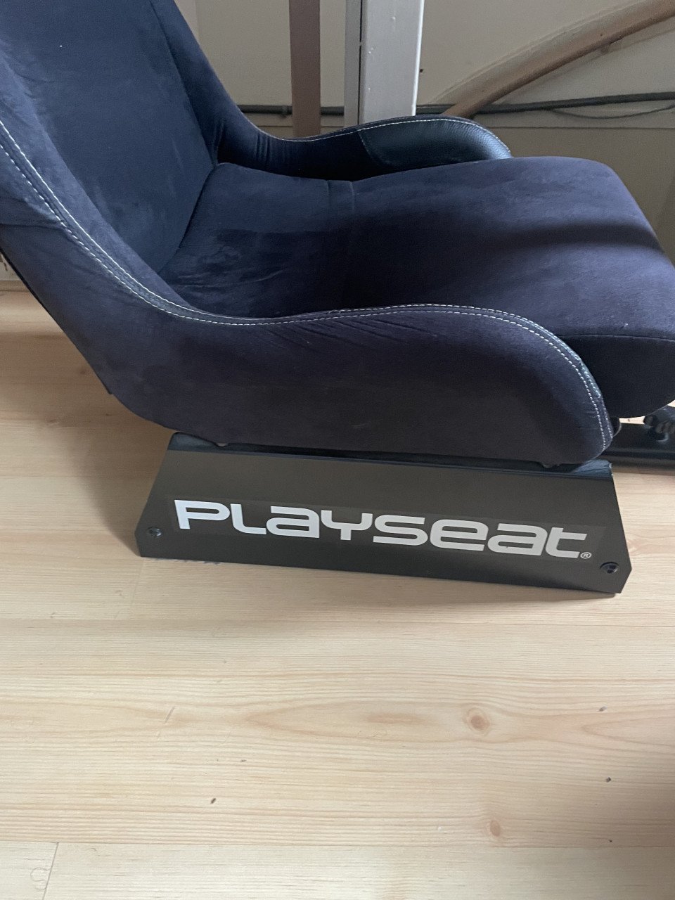 Playseat met race stuur en spel