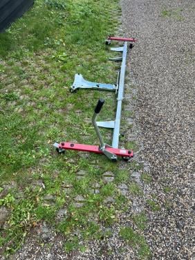 U- turn motor mover