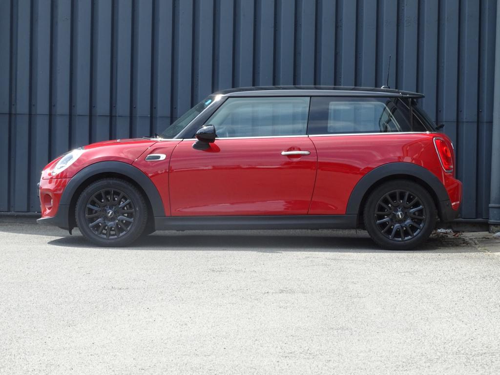 Mini Cooper mini 1.5 chili serious business | clima | bluetooth | cruise