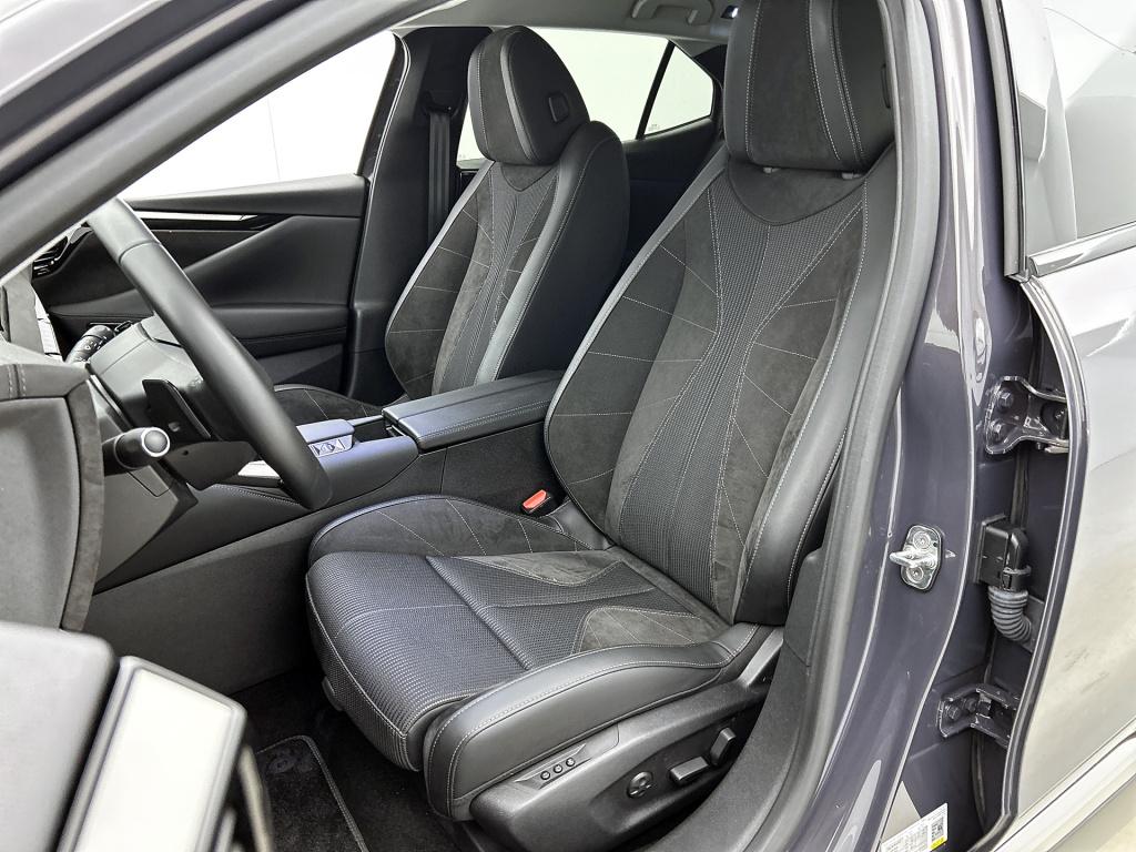 Ds Ds 4 e-tense 225pk automaat etoile | rijklaar | alcantara | adaptive cru