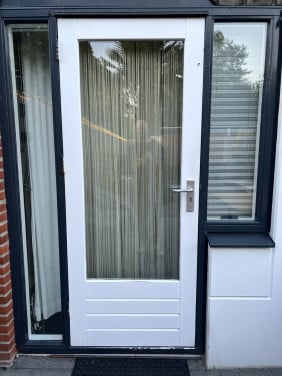 Houten stompe achterdeur