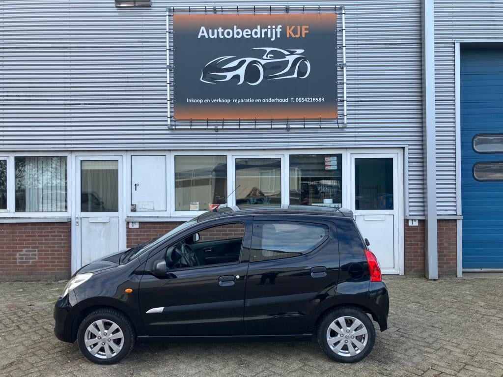 Suzuki Alto 1.0 celebration easss