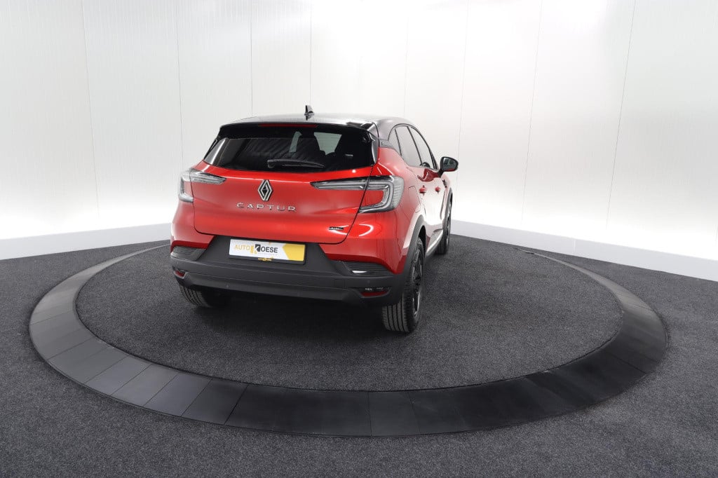 Renault Captur 1.6 e-tech full hybrid 145 techno | advanced driving | camer