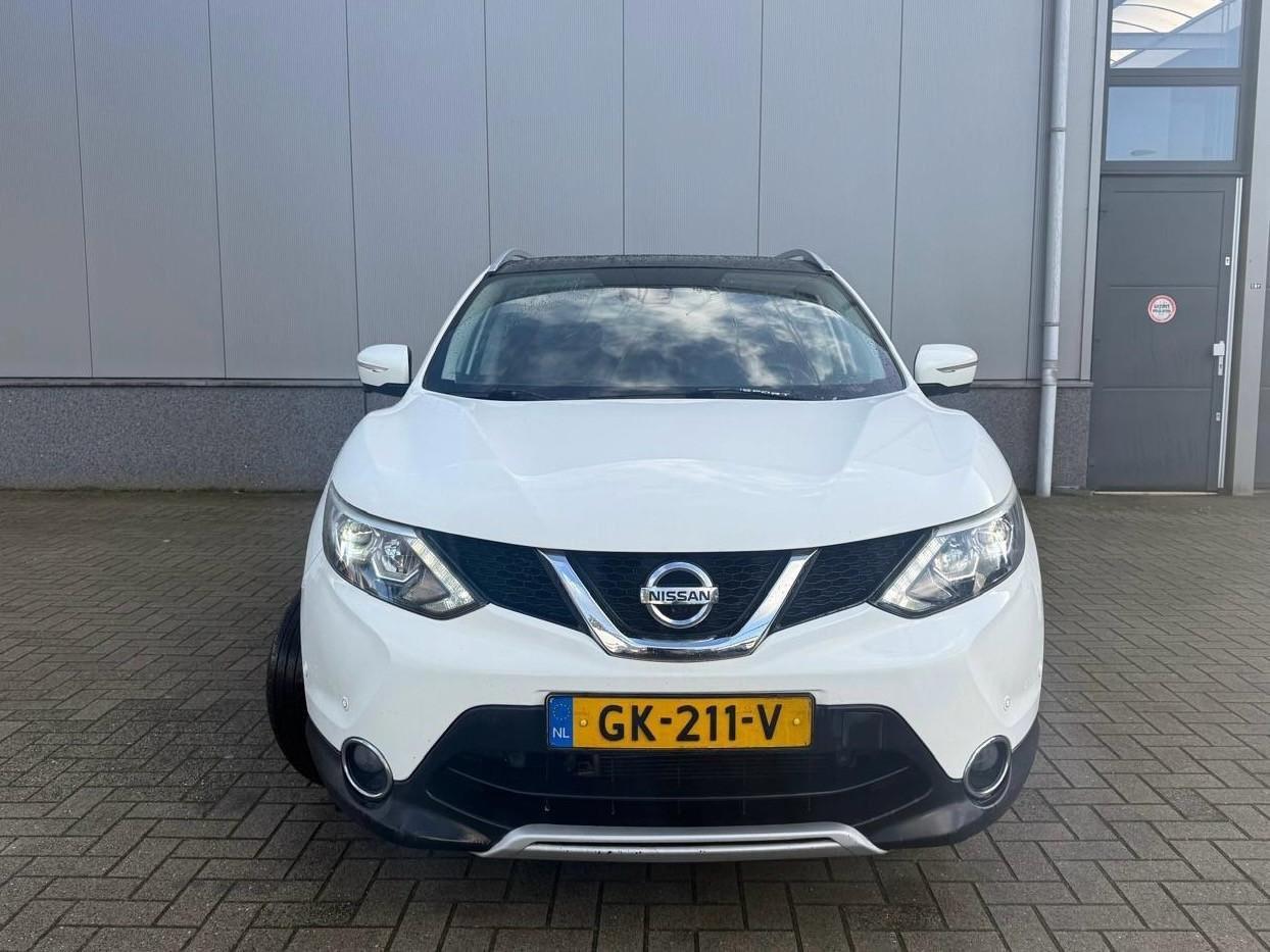 Nissan Qashqai 1.2 Tekna Pano/Camera/