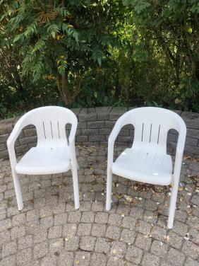 2 tuinstoeltjes