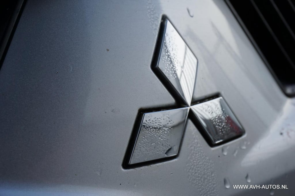 Mitsubishi Colt 1.5 invite automaat