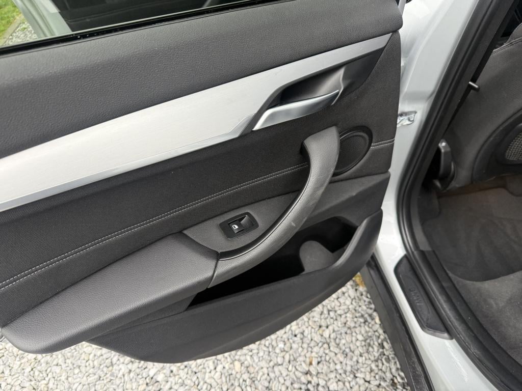 BMW X1 sdrive18i automaat executive sportline