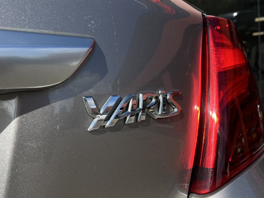 Toyota Yaris 1.5 hybrid aspiration | camera | trekhaak