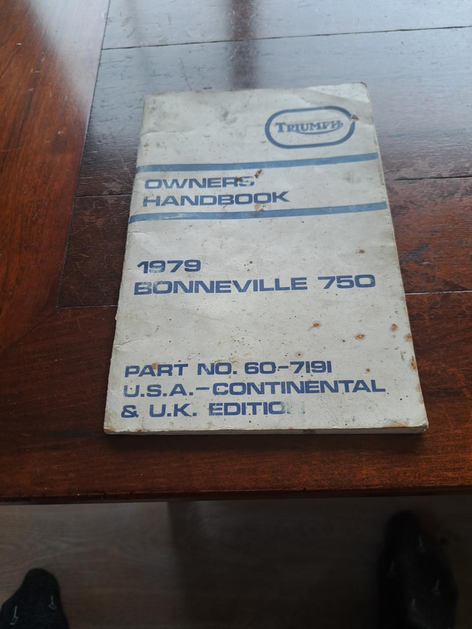 Triumph bonneville 140 E