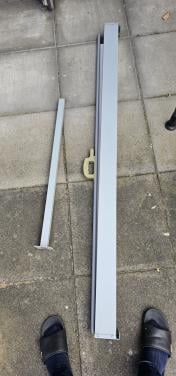 Uitrekbare windscherm voor in tuin.