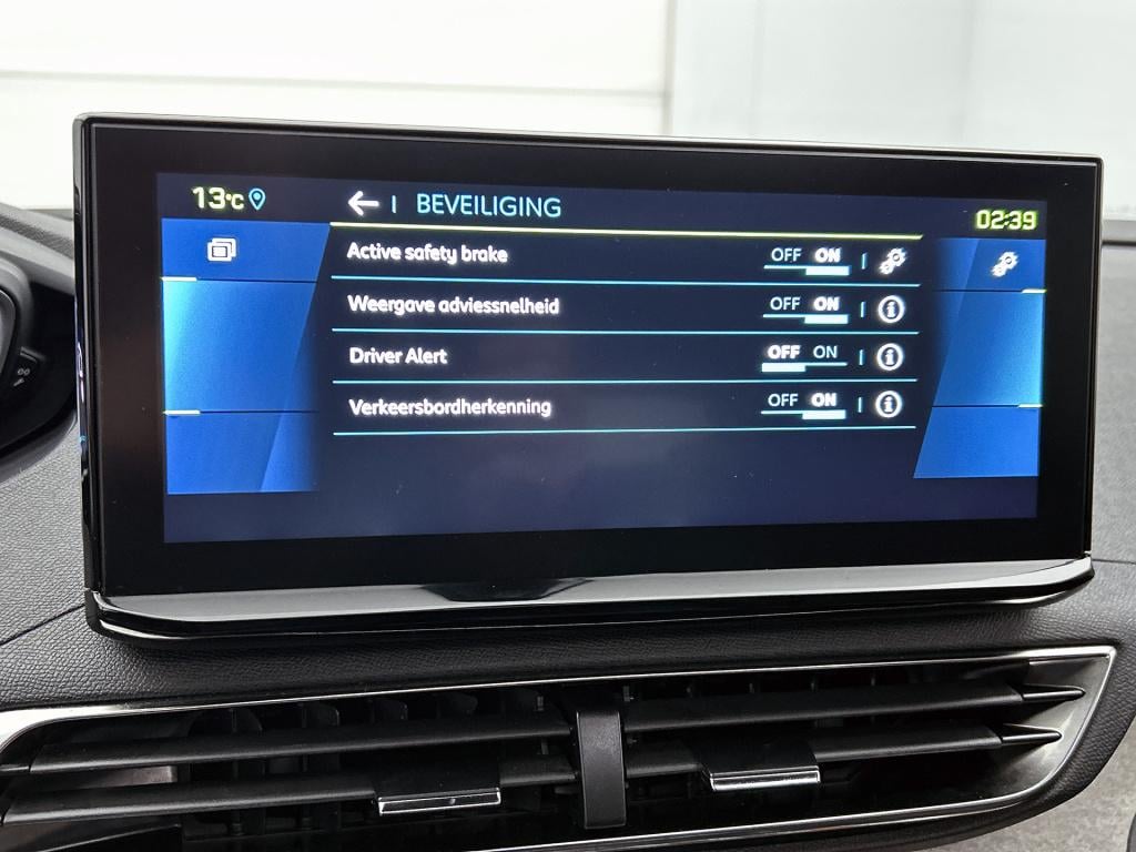 Peugeot 3008 plug in hybrid 225 pk automaat gt