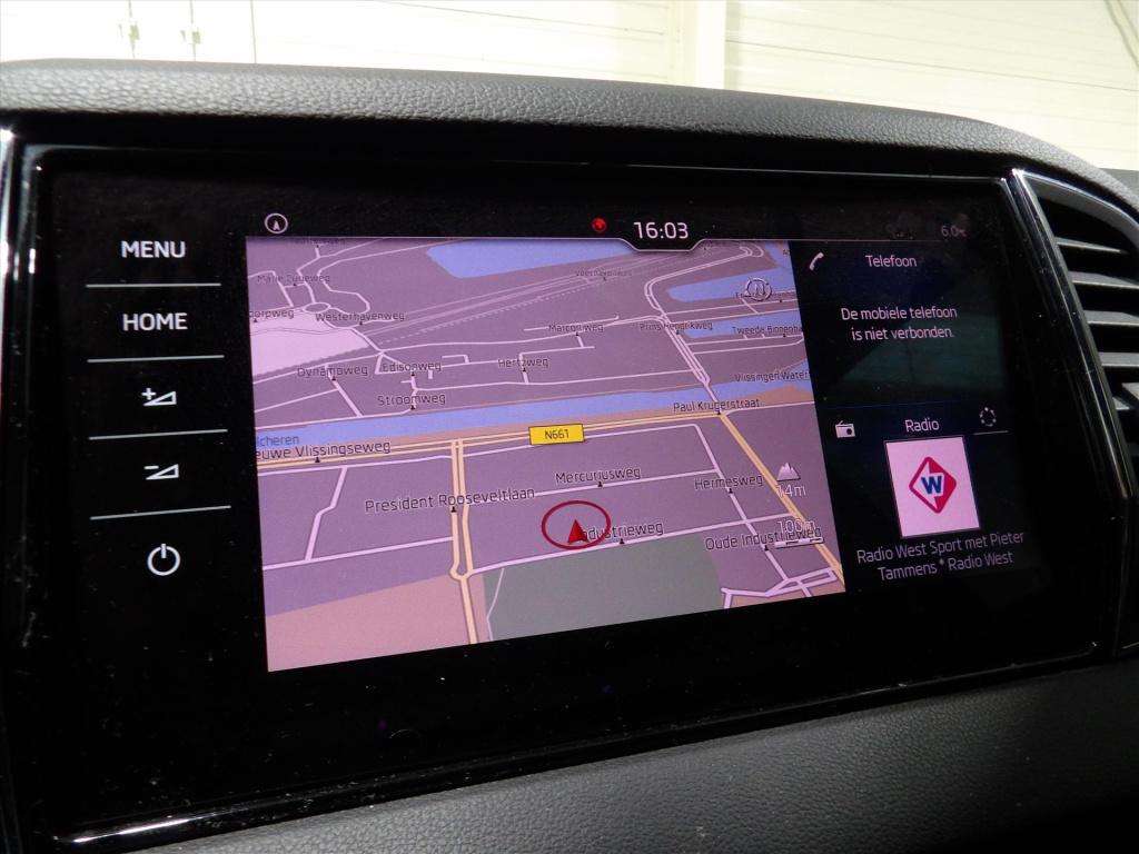 Skoda Karoq 1.5 tsi act greentech 150pk sportline business