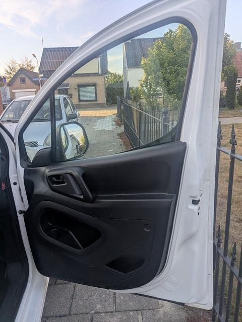 Superfijne bestelauto Citorën Berlingo Automaat