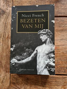 Bezeten van mij , Nicci French