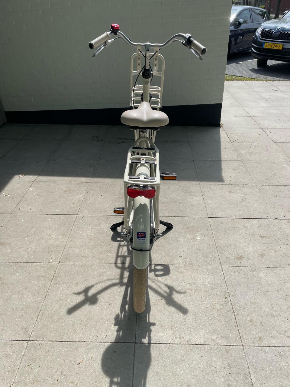 Damesfiets.