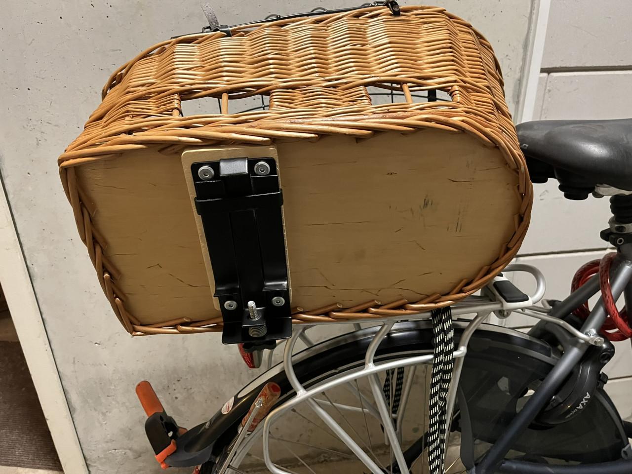 Hondenmand Basil maat 45